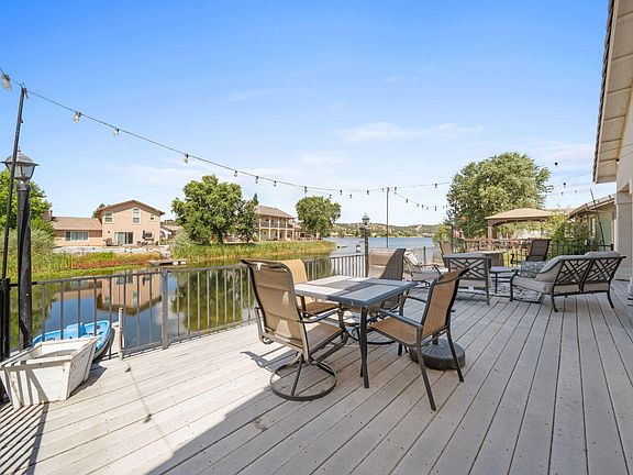 3rd image of 18951 Ketch Pl