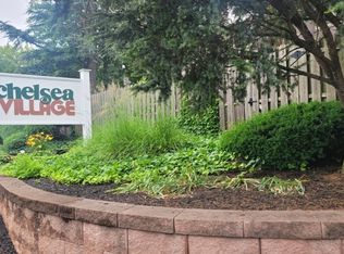 96 Chelsea Way, Bridgewater, NJ 08807