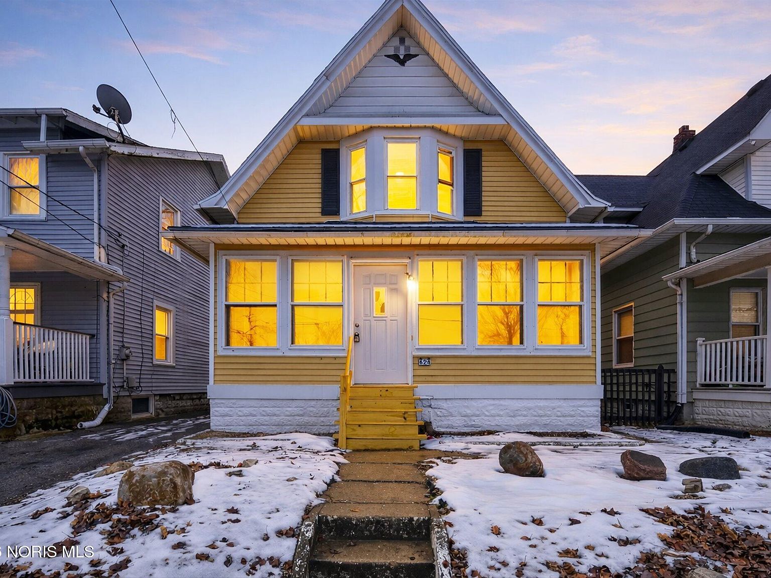 624 Carlton St, Toledo, OH 43609 | MLS #10002854 | Zillow