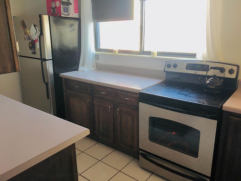 1st image of 330 W Miner St APT 3B