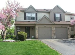 1721 Pebble Beach Cir, Elgin, IL 60123