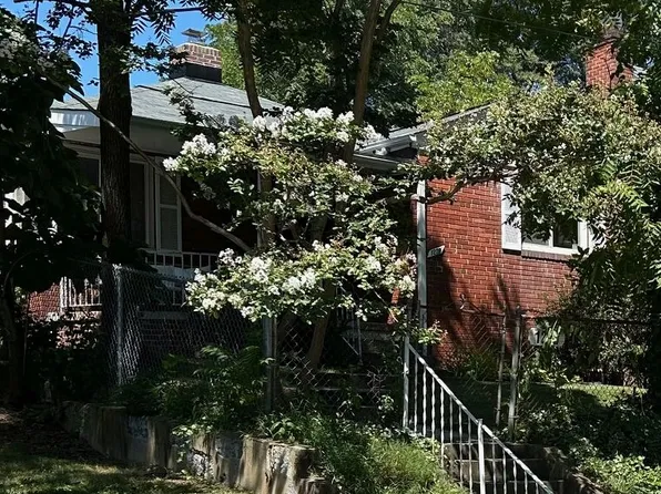 1228 N Taylor St, Arlington, VA 22201