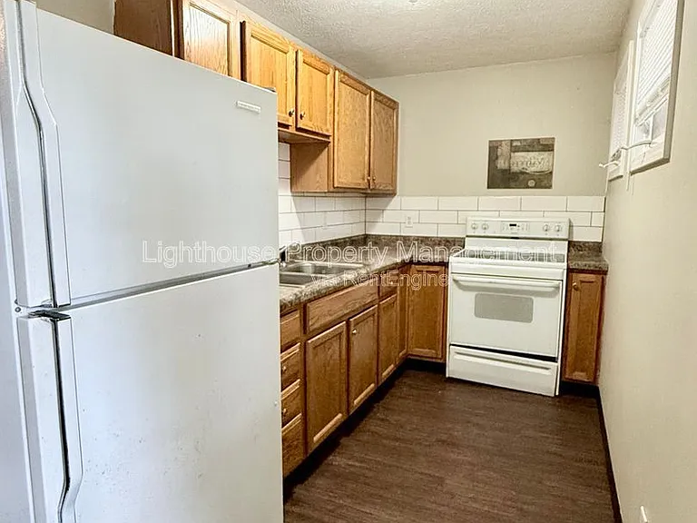8497 Douglas Ave #1 — Photo 5