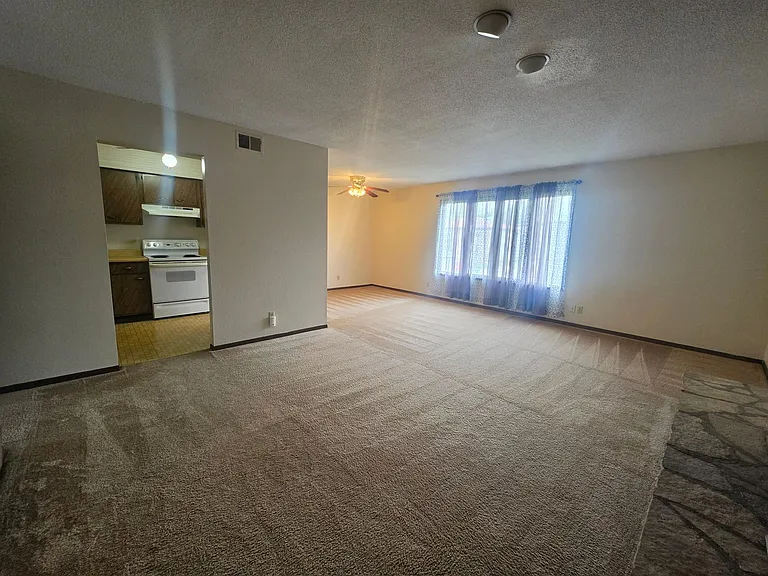 1008 Bridgit Ct SE — Photo 23