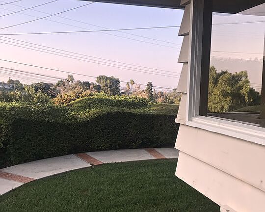 4th image of 10 Sweetgrass Ln