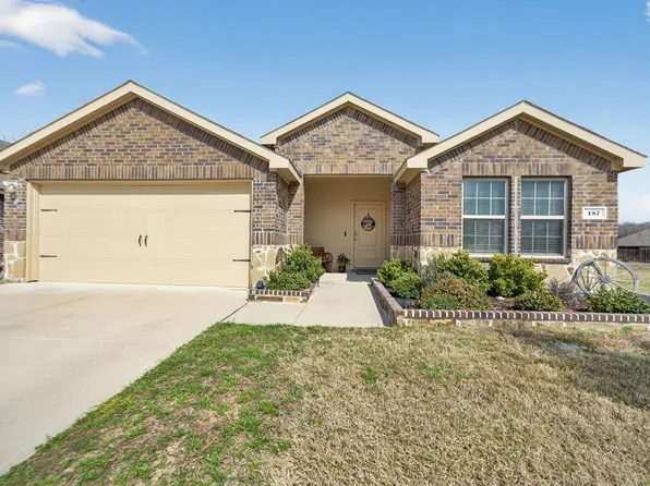 157 Cigar Ct, Caddo Mills, TX 75135