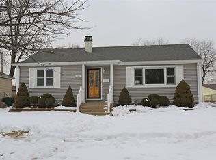 526 N Grace St, Lombard, IL 60148