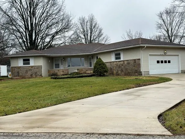 952 Donnawood Dr, Mansfield, OH 44903