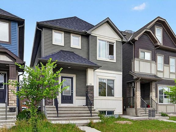2nd image of 15 Savanna Prado NE