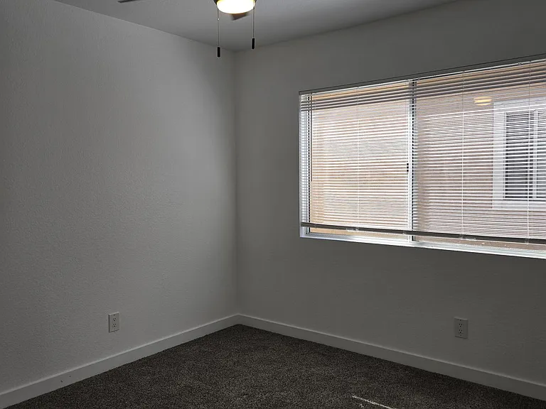 2378 Fairway Oaks Dr — Photo 17