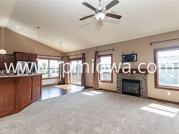 4th image of 1127 90th St