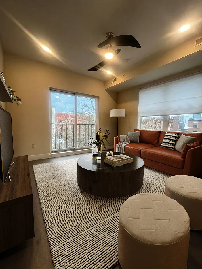 large living room overlooking the shops in Fishtown. - 1413 N Front St #2