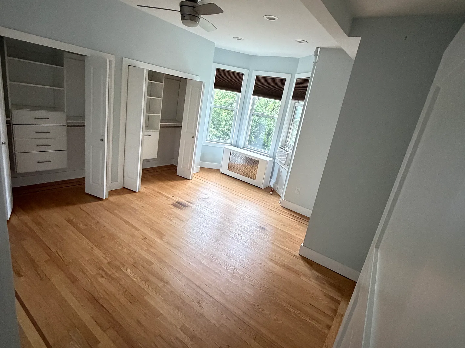 51 Lexington Ave — Photo 2