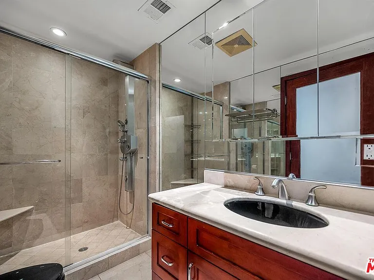 865 Comstock Ave #4C — Photo 18