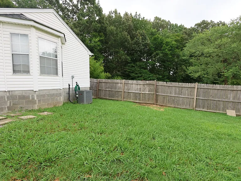 517 Magistrate Ln — Photo 23