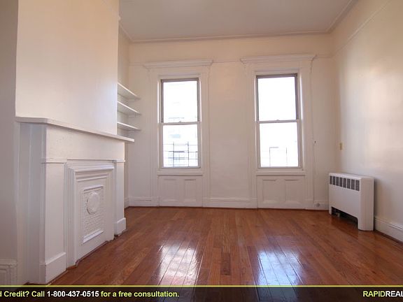 4th image of 300 Stanhope St #Pi