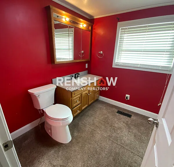 30 Trader Ln — Photo 10