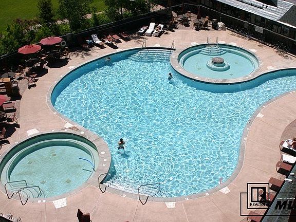 3rd image of 2300 Mount Werner Cir #414