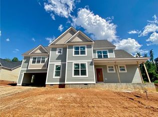 3912 13th St NE #34, Hickory, NC 28601