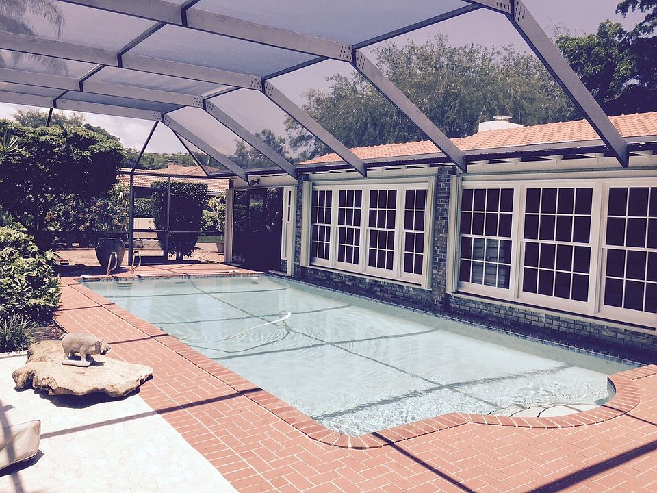 1st image of 12900 SW 71st Ave