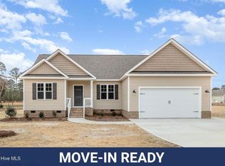 110 Chester Pl, Pikeville, NC 27863