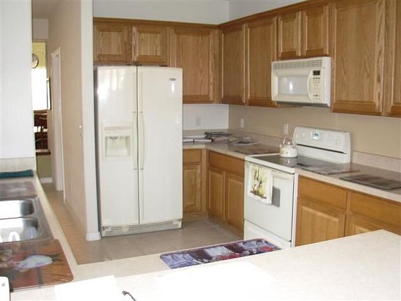 3rd image of 1704 Saint Tropez Ct