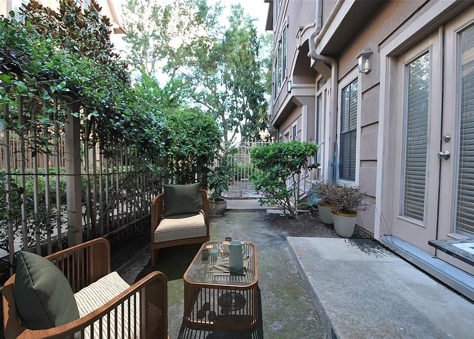 1st image of 2426 Dorrington St Unit B