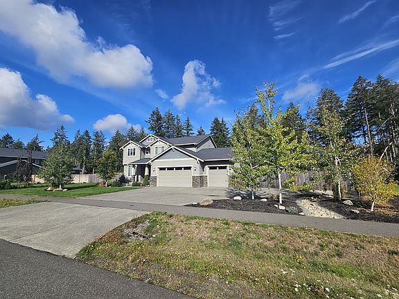 2nd image of 8024 52nd Ave NE