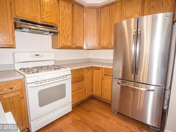 5th image of 4634 Battenburg Ln #631