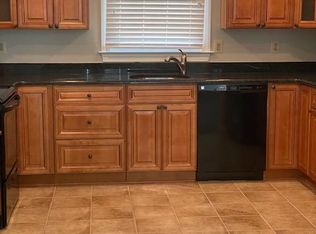 1011 N Edgewood St, Arlington, VA 22201