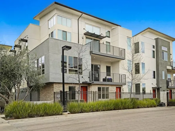 19517 Cardigan Dr, Northridge, CA 91324