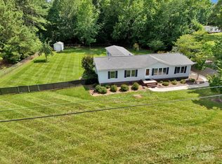 329 W Red Cross Rd, Oakboro, NC 28129