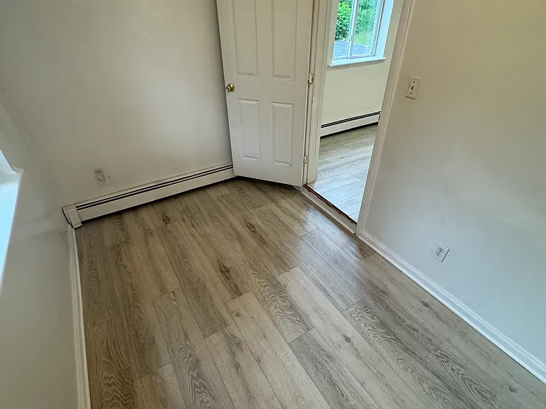 21 Pine St #1-L — Photo 7