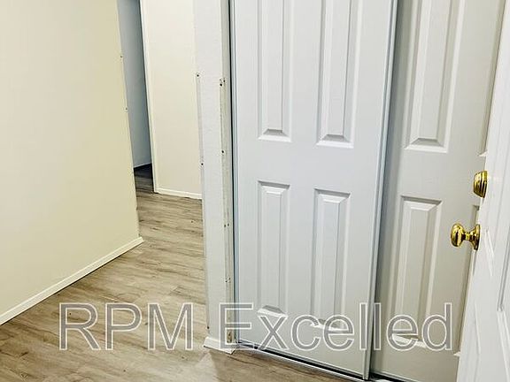 5th image of 2500 S 286th Pl Unit A