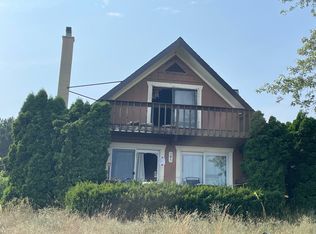 1471 N West Silver Lake Rd, Traverse City, MI 49685