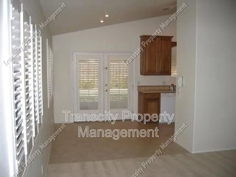 14247 S 47th Pl — Photo 2