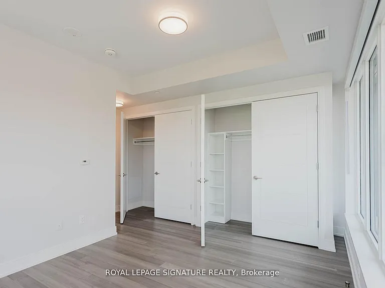2525 Bathurst St #607 — Photo 13
