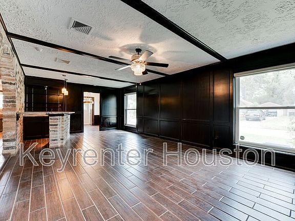 4th image of 11502 Conestoga Lane Ct