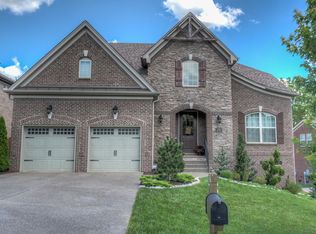 221 Foxley Ct, Nolensville, TN 37135
