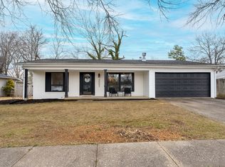 2002 W Norwood Dr, Carbondale, IL 62901