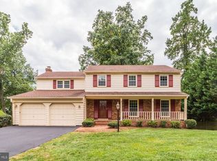 7915 Foxhound Rd, Mc Lean, VA 22102