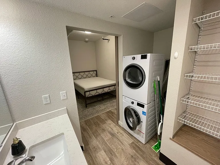 Briar Grove Apartments (Building D) — Photo 17