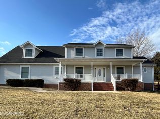 4016 Shamrock Rd, Jefferson City, MO 65101