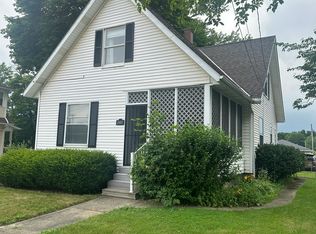 243 S Prospect Ave #B, Hartville, OH 44632
