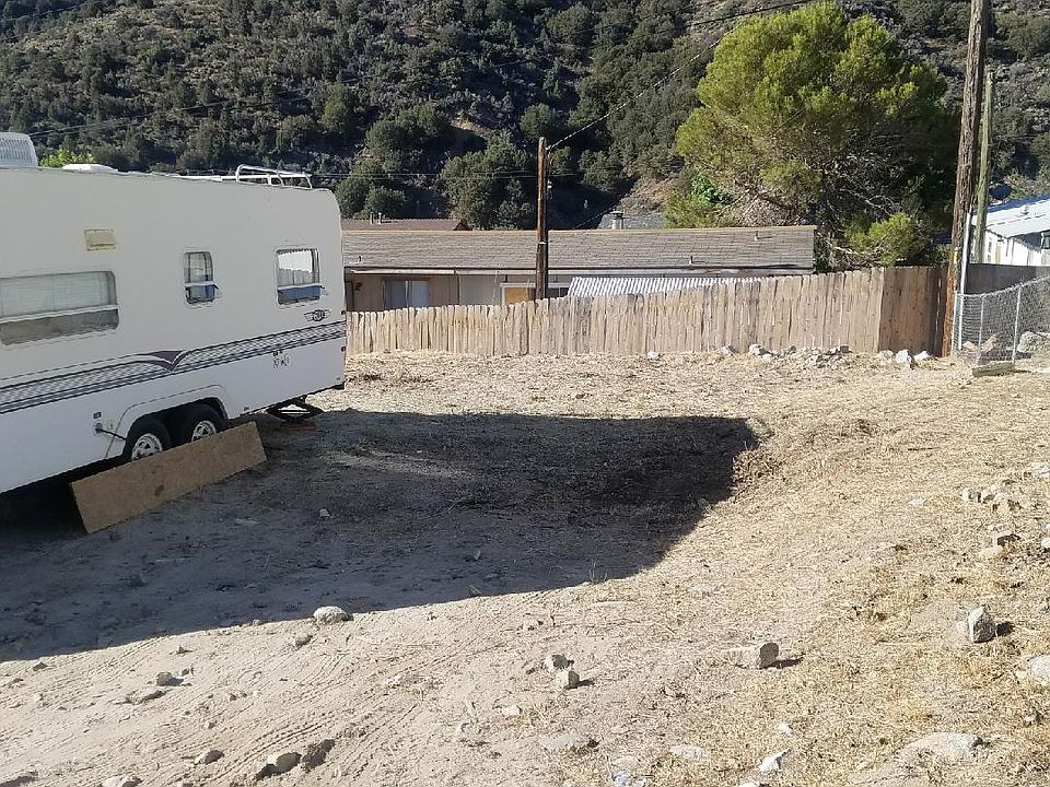 2nd image of 4805 Gilpin Trl
