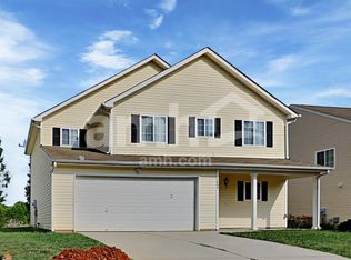 5605 Waterpoint Dr, Browns Summit, NC 27214