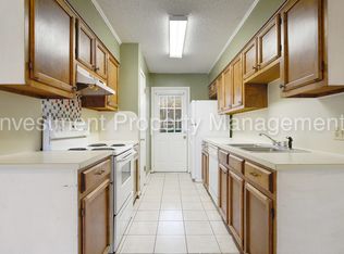 10612 Stanley Aubin Ln, Baton Rouge, LA 70816