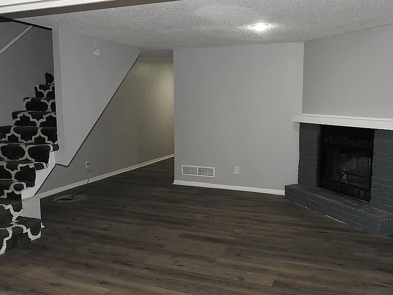 2608 NW 6th St #2608 — Photo 8