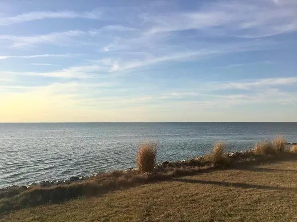 1497 Arlington Chase Rd, Cape Charles, VA 23310