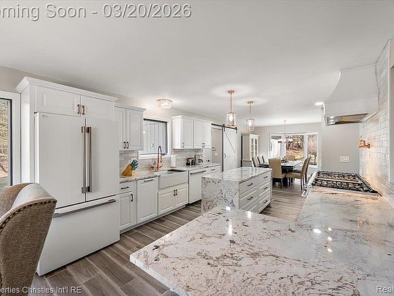 4th image of 5160 Old Mill Rd